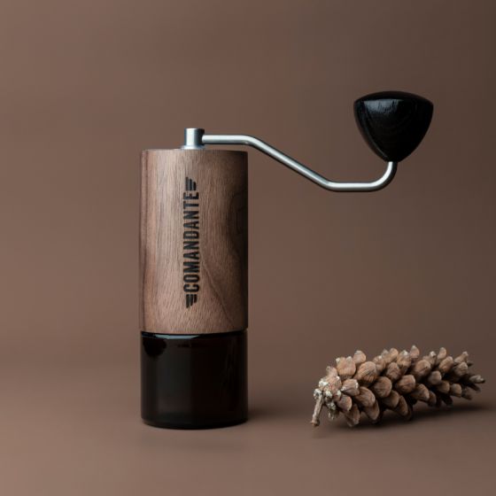 Comandante C40 Hand Grinder MK4 – Walnut